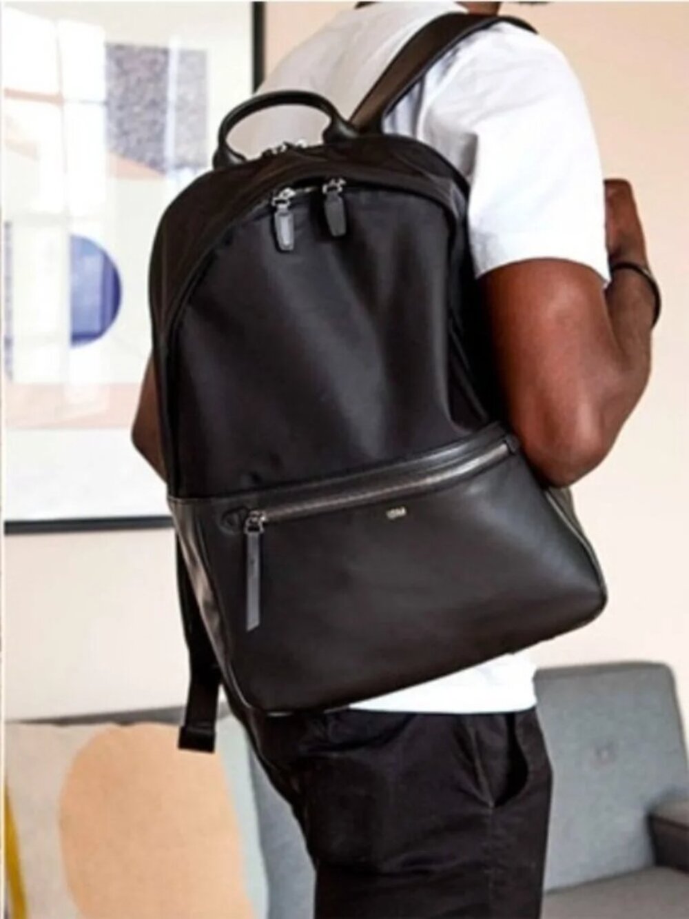 ISM The Backpack Commuter (Black) Large